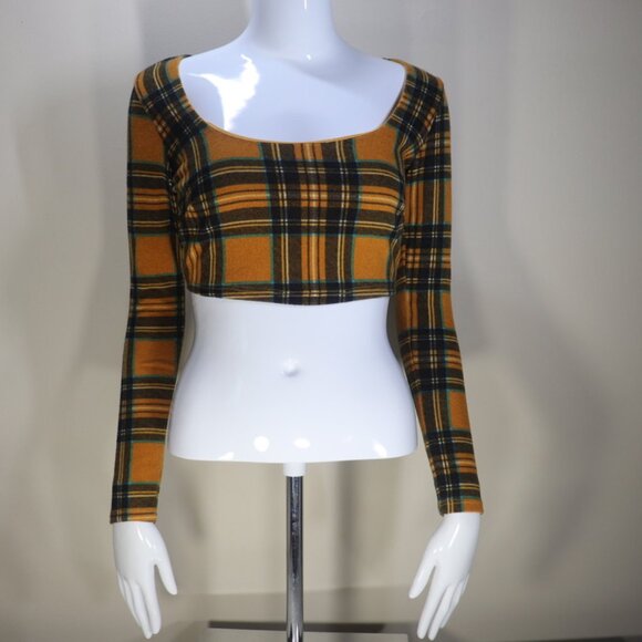 Plaid Long Sleeve Scoop Neck Crop Top, Medium - Picture 1 of 8